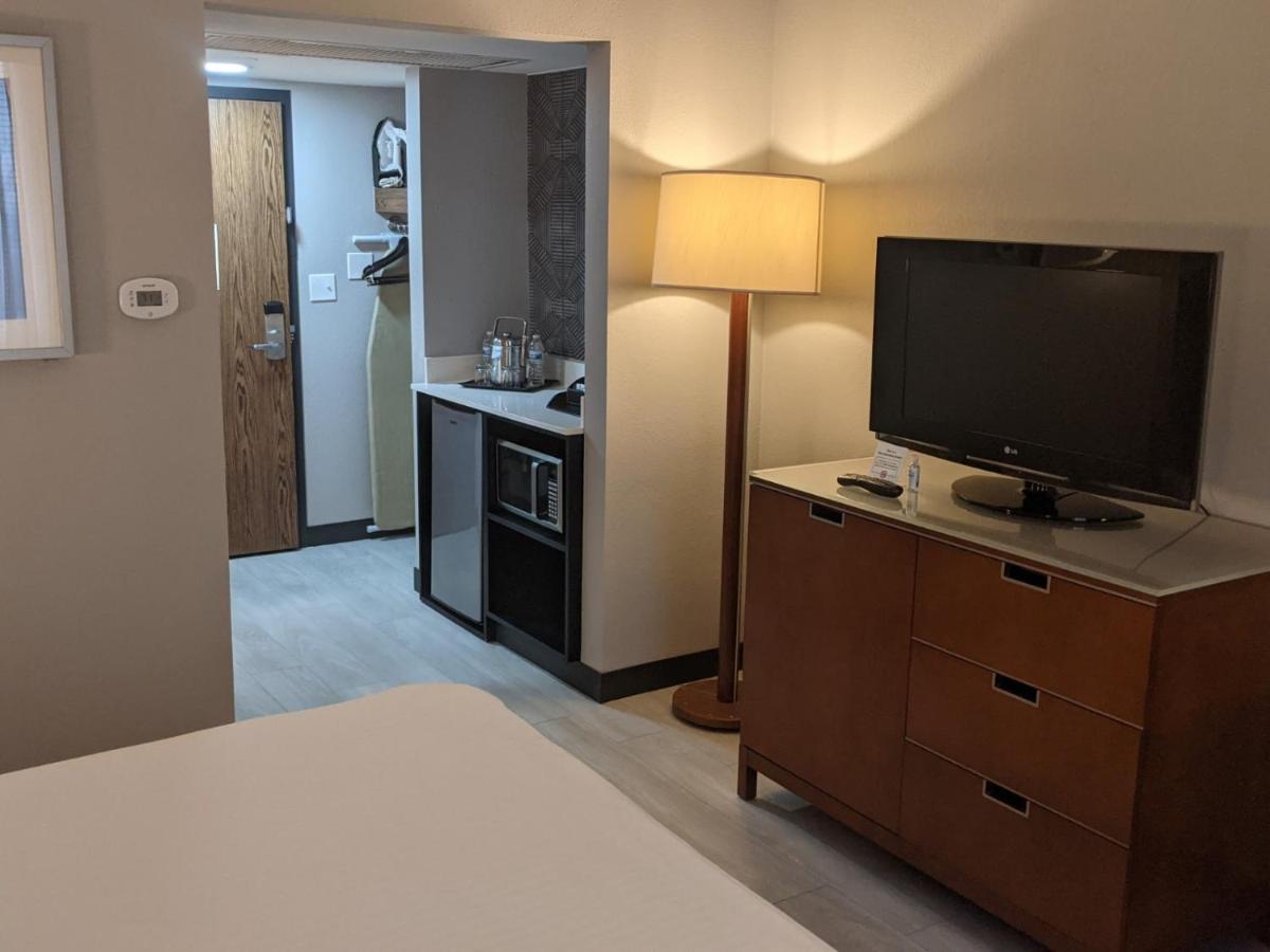 Wyndham Indianapolis Airport Hotel Eksteriør billede