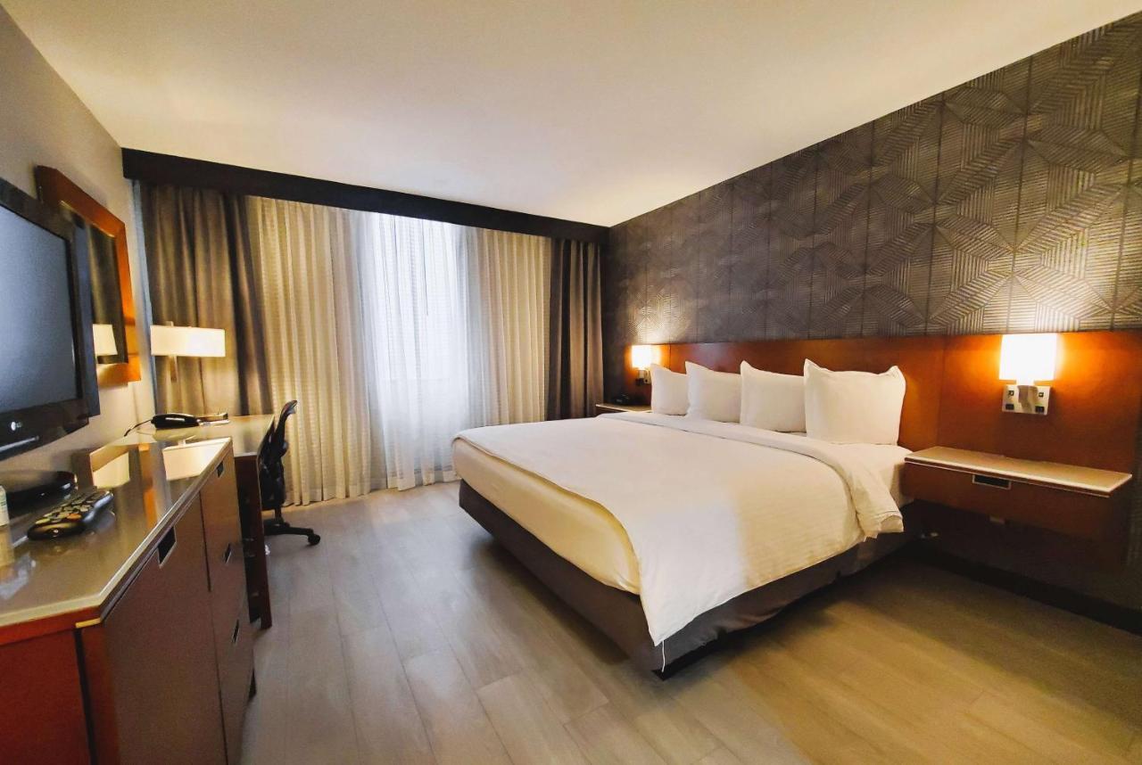 Wyndham Indianapolis Airport Hotel Eksteriør billede