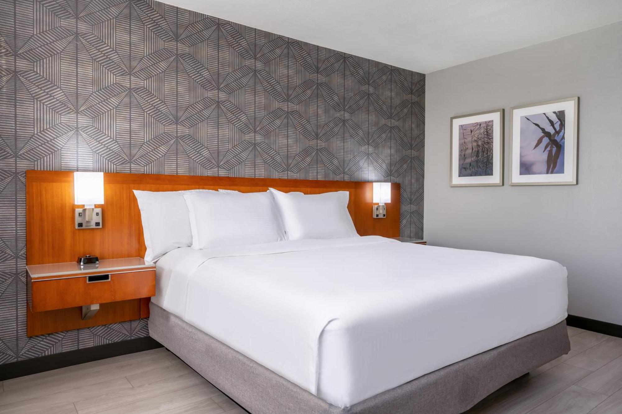 Wyndham Indianapolis Airport Hotel Eksteriør billede