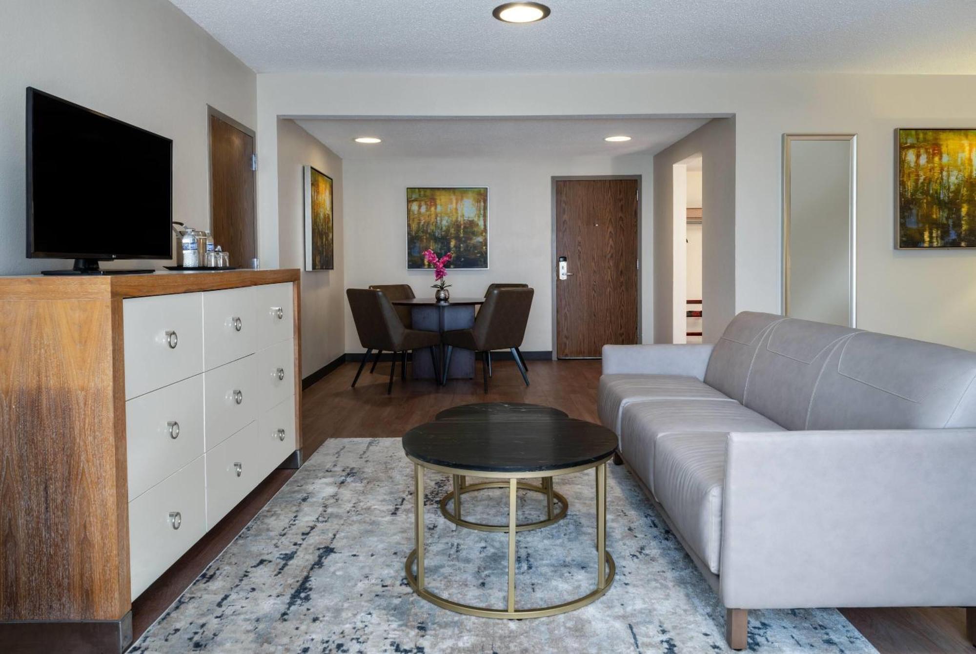 Wyndham Indianapolis Airport Hotel Eksteriør billede