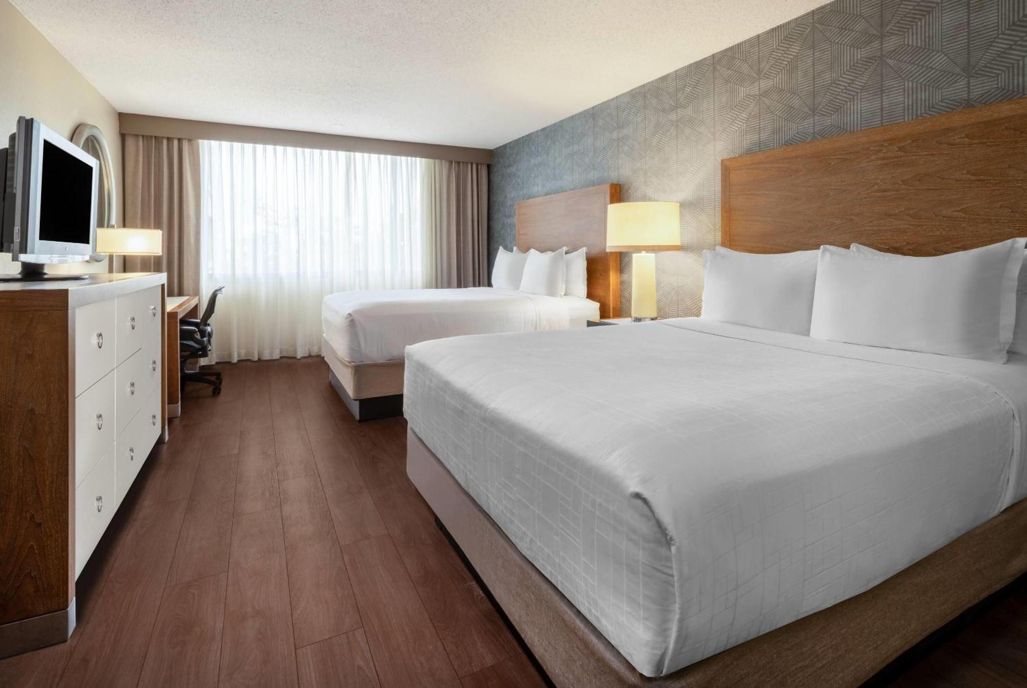 Wyndham Indianapolis Airport Hotel Eksteriør billede